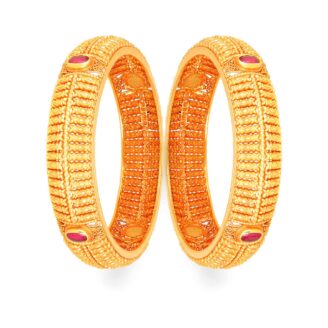 Charming Gold Bangle