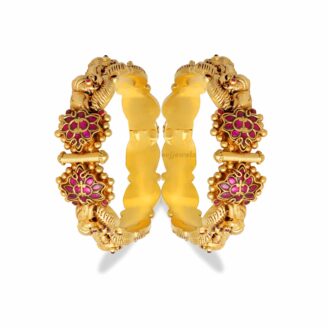 Immense Nagas Bangle
