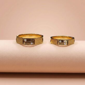 Linear Harmony 22K Gold Minimalist Couple Rings