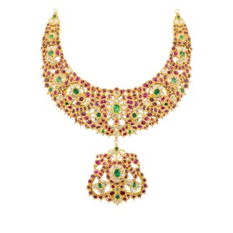 Gorgeous Short Necklace