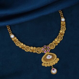 22K Gold Filigree Necklace with Floral Gemstone Design